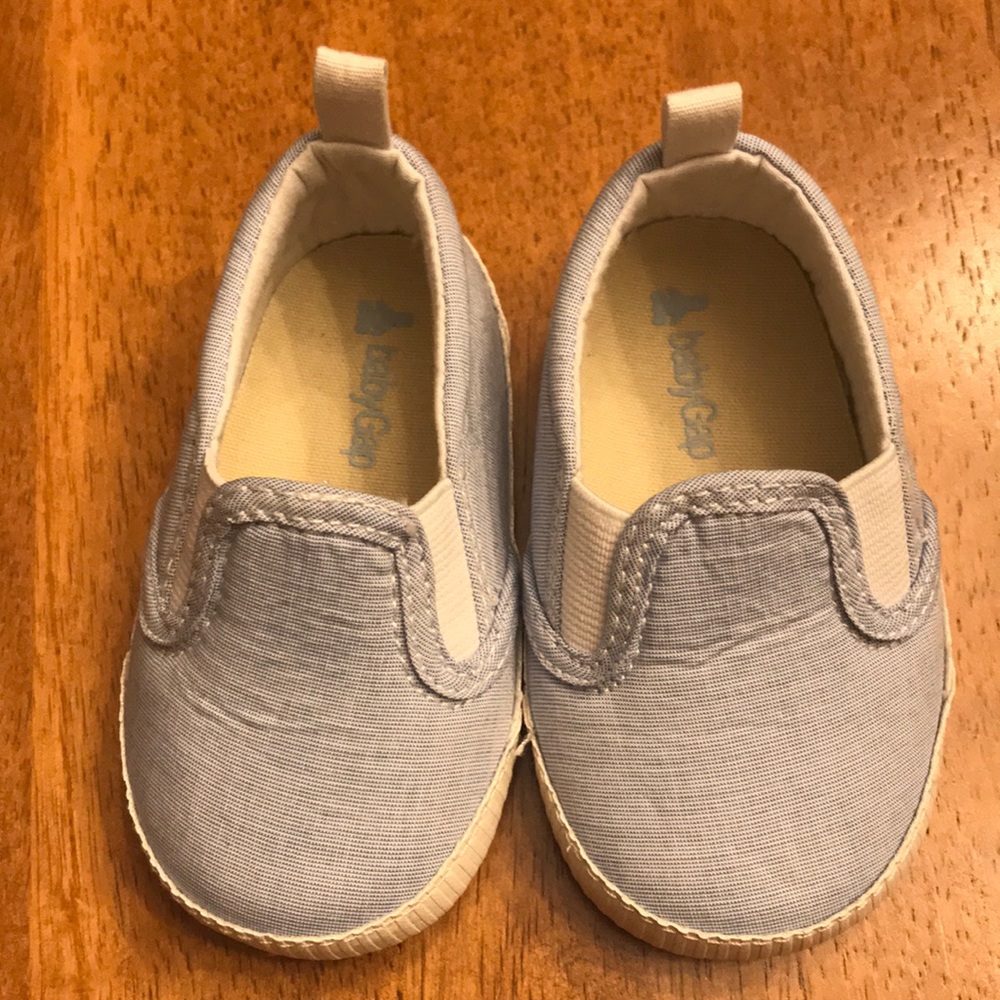 Baby GAP crib shoes